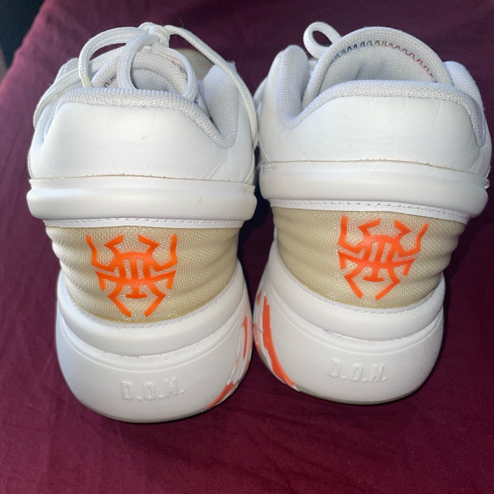 Adidas D.O.N Issue #2 - Picture 4 of 10